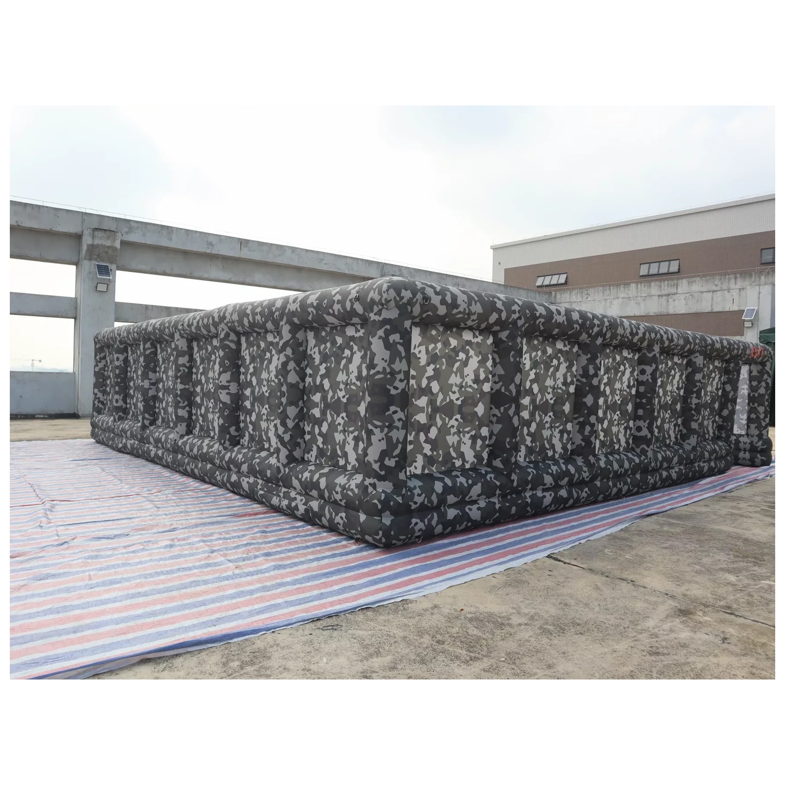 Labirin Tiup Terbuka Kamuflase - Kids Outdoor Party Venue ulasan dan harga
